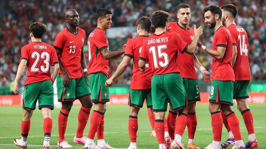 Soi Kèo Bồ Đào Nha Vs Ireland 1h45 12/10 - Bảng F Vòng Loại World Cup 2026 4 Joao Neves và Cancelo sẽ ngồi ngoài ở trận cầu tới
